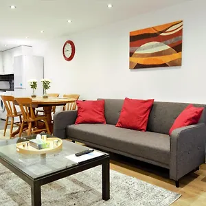 Apartment Stylish 2 Bedroom In The Heart Of Greenwich